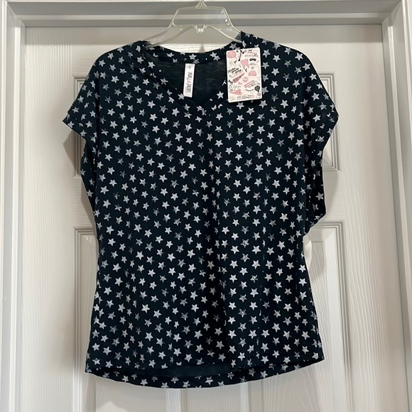 Latched Mama maternity and nursing top XS - Picture 1 of 2